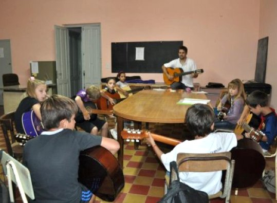 Suardi: Amplia oferta en los Talleres Comunales 2016