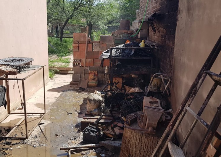 Incendio de herramientas en Morteros