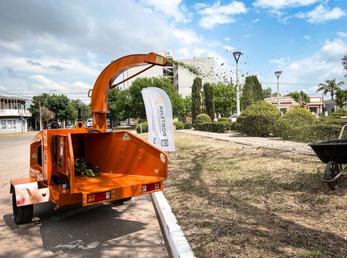 El municipio de Porteña incorporó una nueva chipeadora