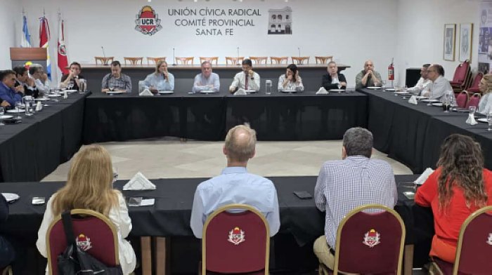 Unidos evaluó el resultado eleccionario y la marcha del gobierno provincial