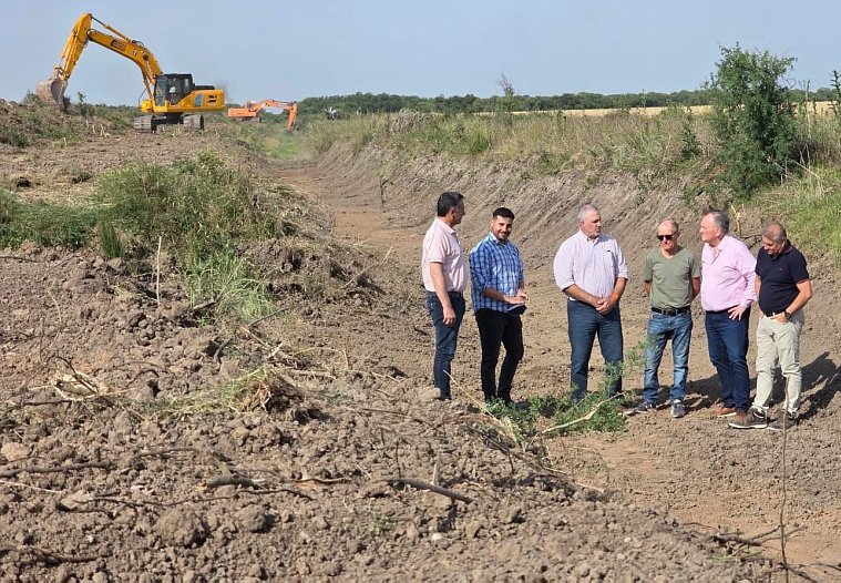 La Provincia mejora la infraestructura hídrica en San Cristóbal para potenciar la producción