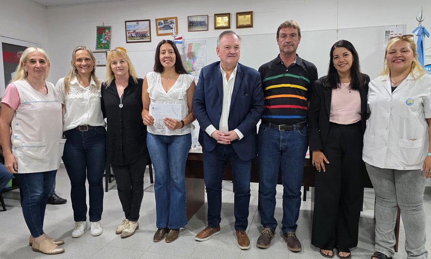 Michlig entregó aportes a instituciones de San Guillermo