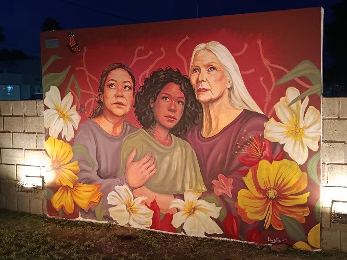 Suardi: Inauguraron mural con motivo del Día de la Eliminación de la Violencia contra la Mujer