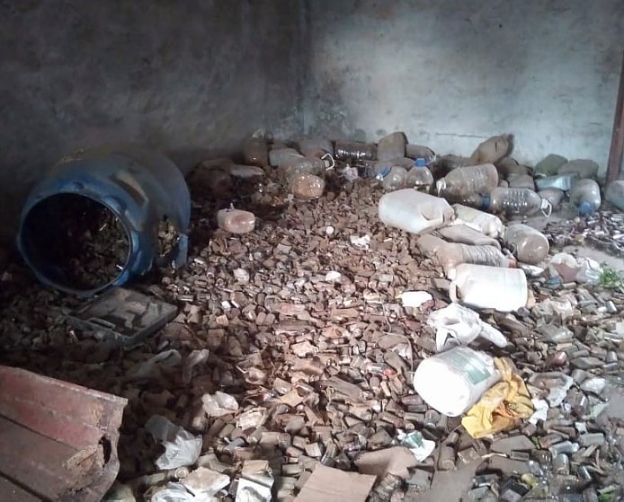 Suardi: El municipio dice que las pilas fueron desparramadas por hechos de vandalismo