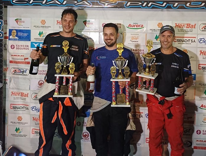 Agustín Bonomo sigue dominando en el Midgets del Litoral