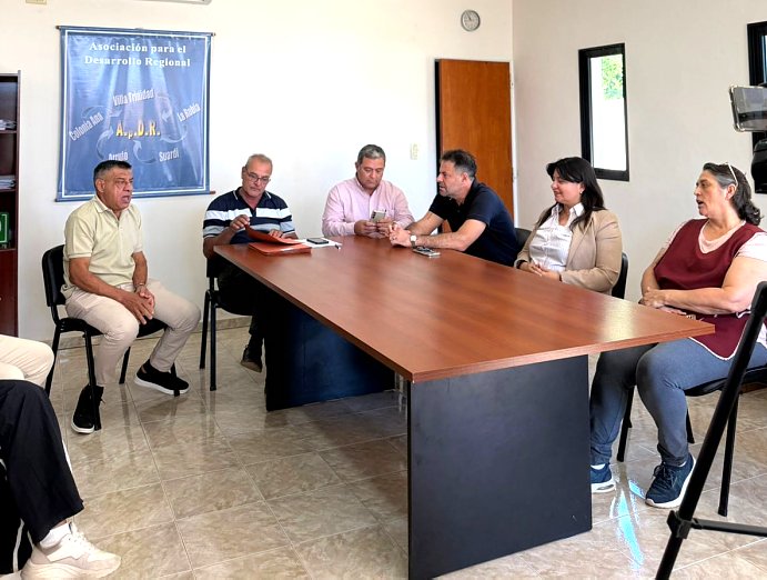 Entregaron créditos por $40 millones a comerciantes de la región