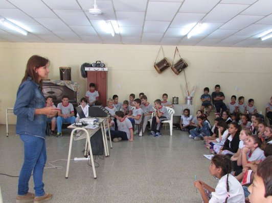 Continúan las charlas sobre dengue en las escuelas de Suardi