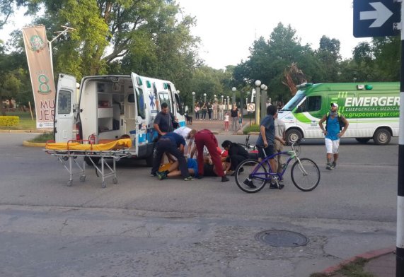 Hombre detenido en Freyre. Motociclista lesionado en Sunchales