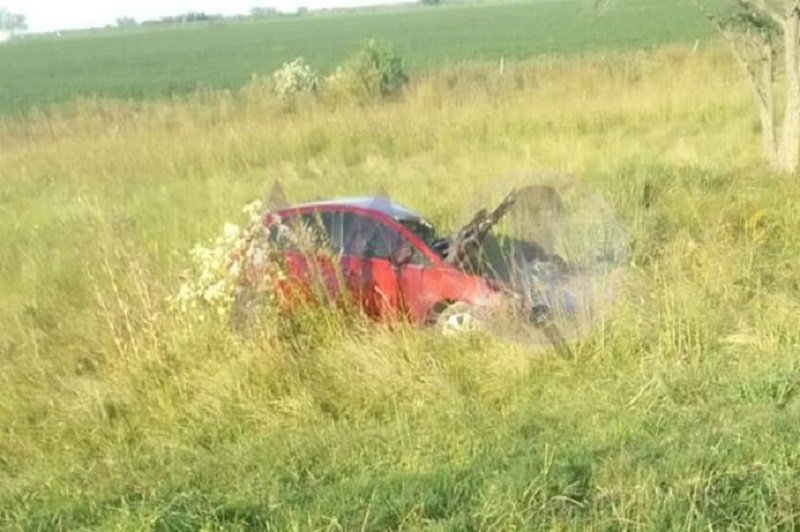 Un muerto tras una colisión entre un auto y un camión sobre la Ruta 34