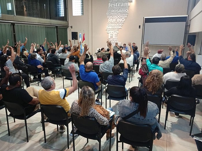 Sin avances en paritarias, municipales evalúan un paro de 72 horas