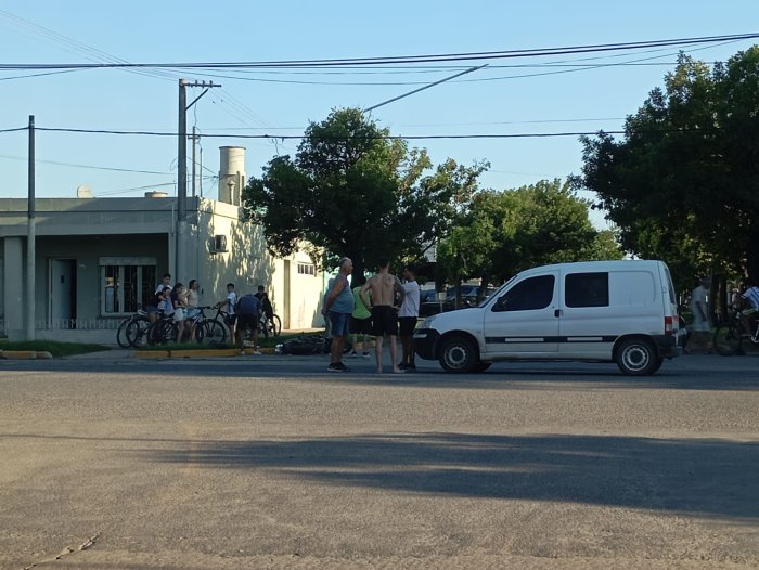 Suardi: Motociclista sufrió lesiones leves tras un accidente con una camioneta