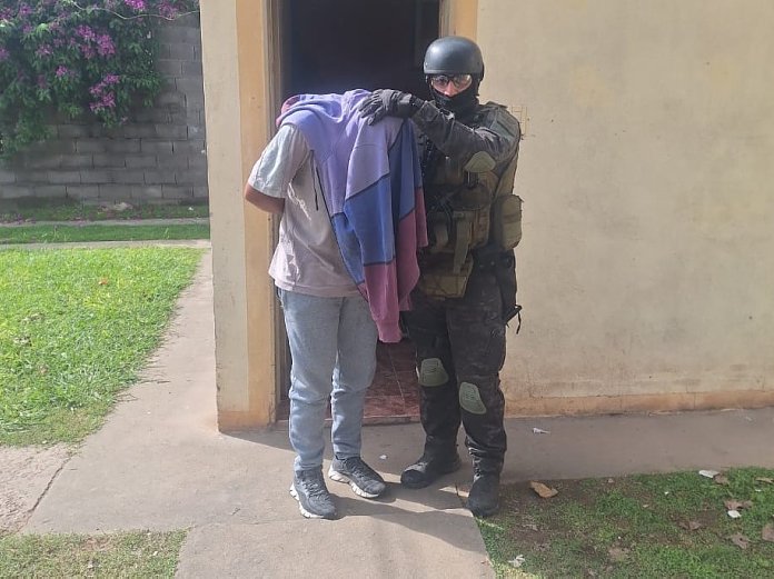 Morteros: Tres detenidos y más de dos kilos de cocaína secuestrados en allanamientos antidrogas