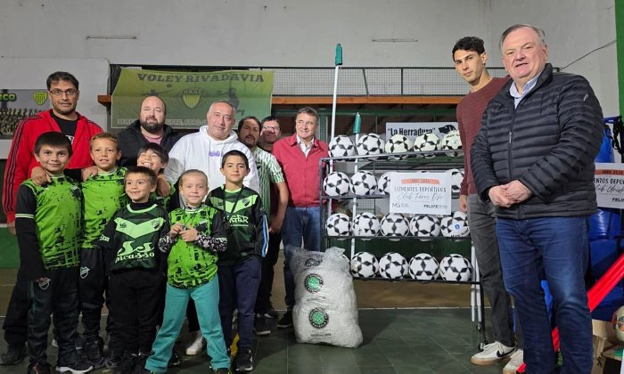 Millonarios aportes y fuerte impulso al deporte y las comunas en San Cristóbal