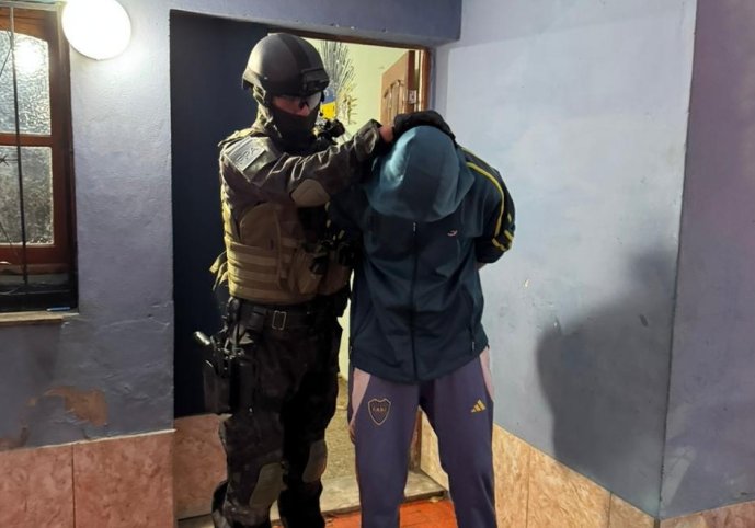 San Francisco: La FPA desbarató un punto de venta de drogas y detuvo a un padre y su hijo