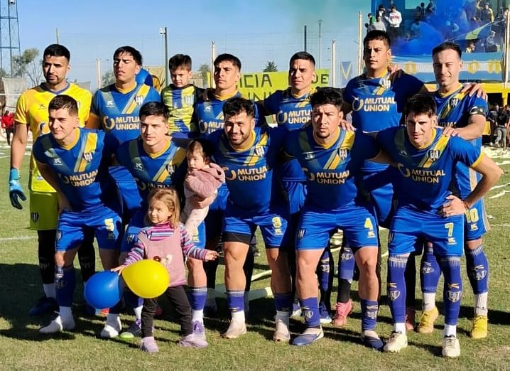 Unión (Alicia) y Cultural Arroyito los primeros campeones del año