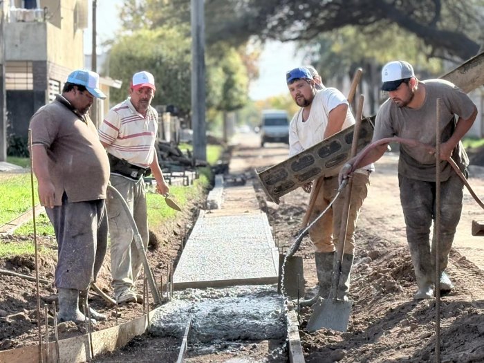 Morteros: la obra de cordón cuneta en calle Las Heras entra en su etapa final