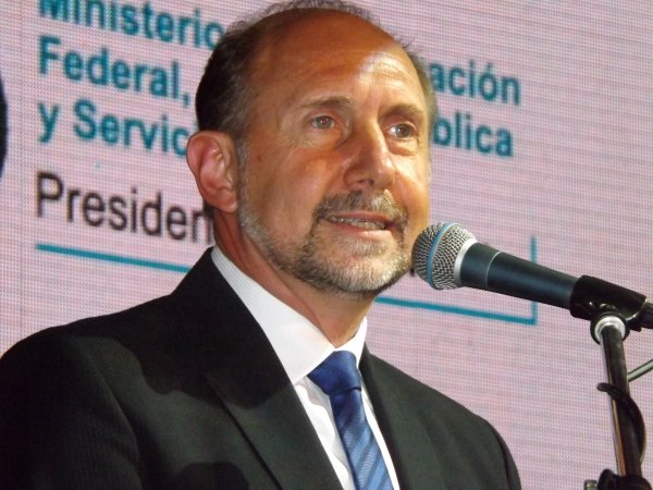 Perotti justificó su voto a favor de la ley para pagarle a los 