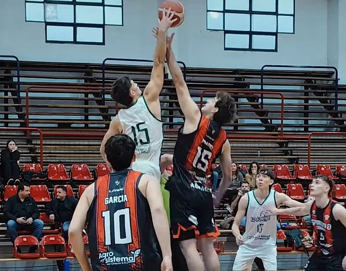 Sportivo pisó fuerte en el Final Four U21 y venció a Barrio Parque