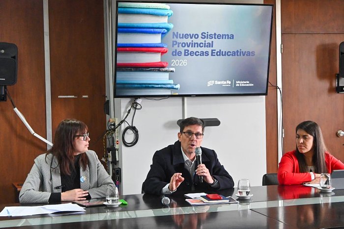Santa Fe abre la inscripción a un nuevo sistema de becas educativas con ayudas de $100 mil mensuales