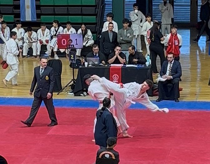 Leandro Palacios ganó el Torneo Nacional de Karate y lidera el ranking rumbo al Mundial de Rumania 