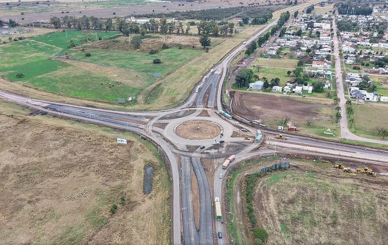 Avanzan las obras de la rotonda de Arrufó y supervisan la recuperación integral de la Ruta Provincial 23