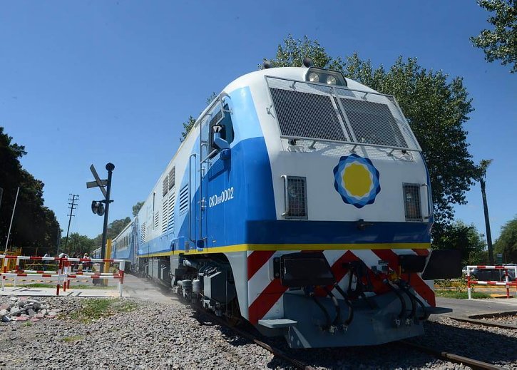 Piden restablecer el tren Buenos Aires-Tucumán con paradas en Rafaela y Sunchales