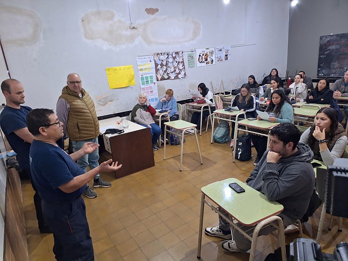 La Junta de Protección Civil capacita a escuelas de Suardi ante posibles emergencias