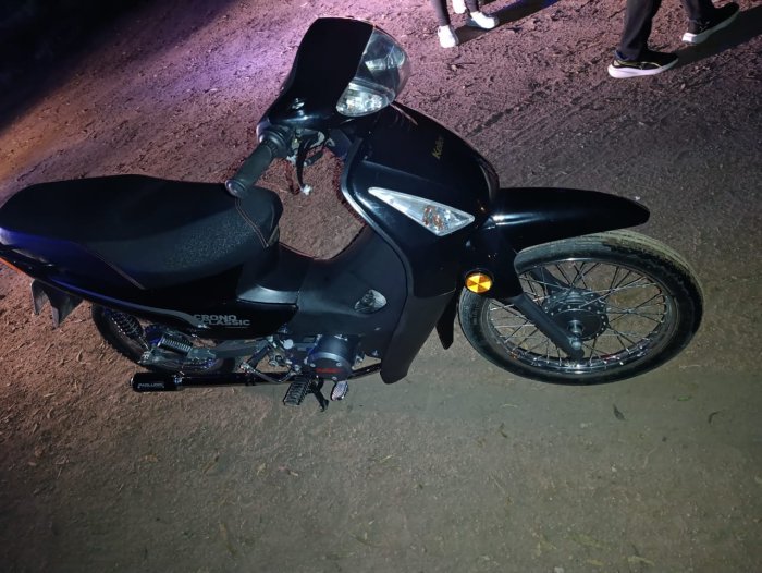 Recuperaron una moto robada en Villa Trinidad y aprehendieron a un joven