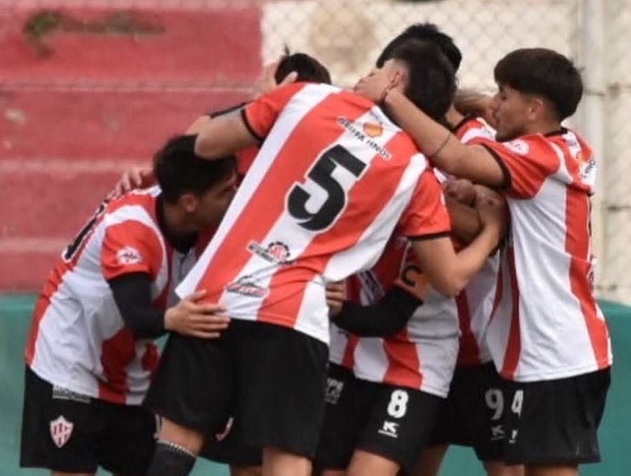 Sportivo Suardi empató ante Camioneros y sigue invicto en el Regional Federal
