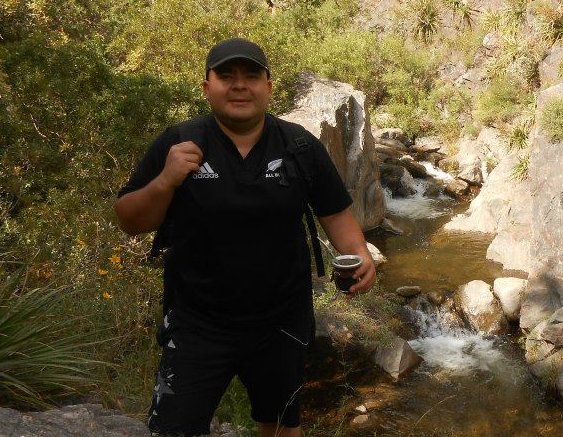 Un joven de Villa Trinidad sufrió el terremoto de Ecuador en primera persona
