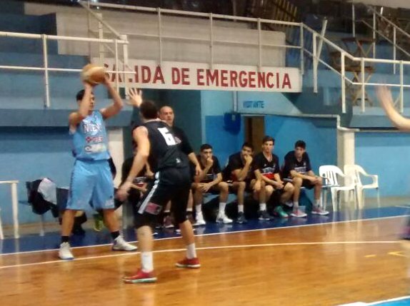 Interasociativo: Esforzado triunfo de 9 de Morteros