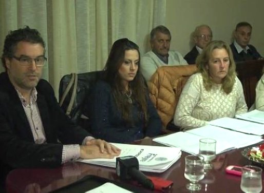 Freyre: Aprobaron realización de cordón cuneta y canalización de calle España