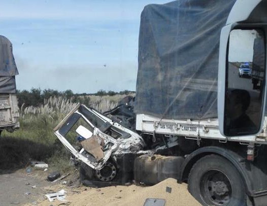 Murió un camionero en un accidente en Esteban Rams