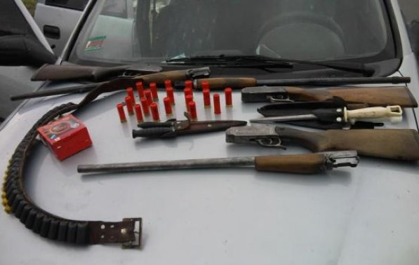 Tostado: Incautan armas de fuego en un control de tránsito