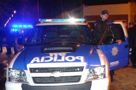 San Guillermo: Individuo amenazó a jóvenes que esperaban un colectivo