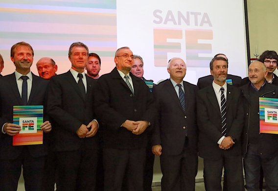 Sunchales: Lifchitz entregó fondos de Obras Menores