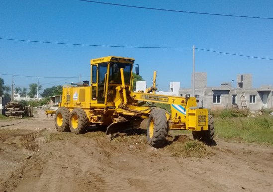Ferrero pidió colaboración para el mantenimiento de calles de tierra