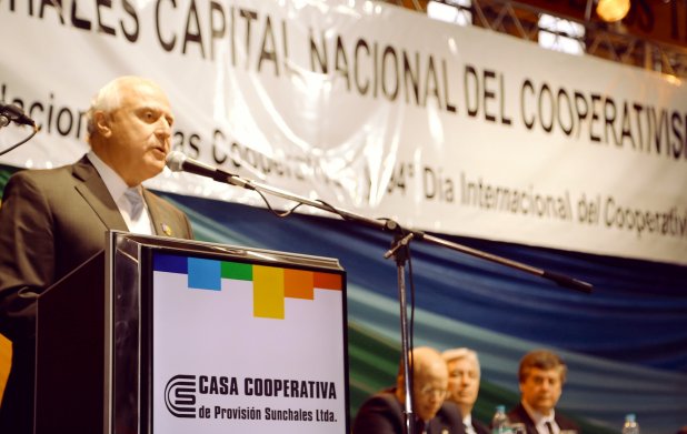 Sunchales: Lifchitz encabezó el acto por el Día del Cooperativismo