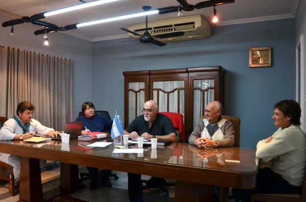Los transportistas lácteos se solidarizan con los productores