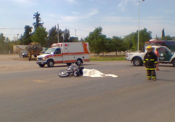 Suardi: Una mujer murió en un accidente en la rotonda de ruta 23