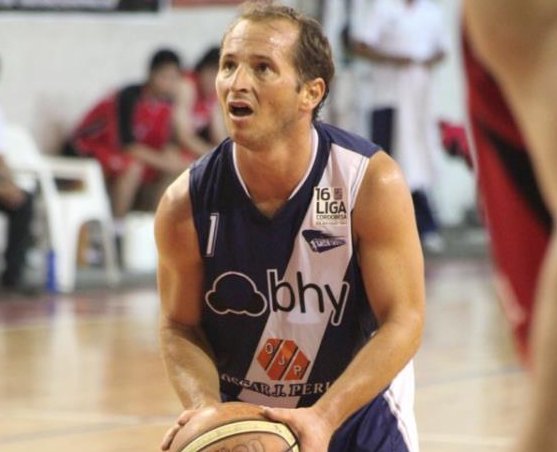 Righetti: El símbolo de Porteña deja el básquetbol