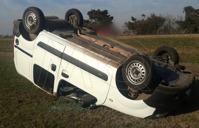 Un remisero volcó en la 34 en cercanías de Sunchales