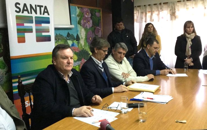 Cinco ofertas para pavimentar el acceso a Ambrosetti