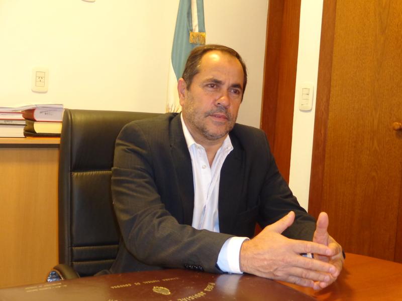 Garzón confirmó que hay cuatro detenidos por los allanamientos del viernes