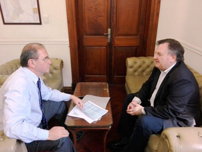 Michlig se entrevistó con el Ministro Schneider