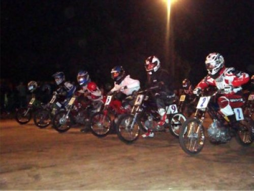 Suardi: Exitosa 2° fecha del Zonal Nocturno de Motociclismo