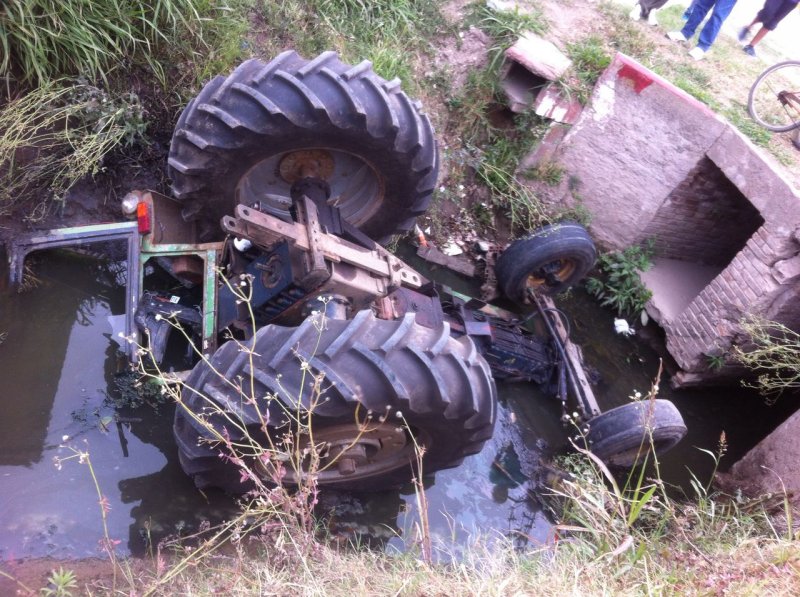 Morteros: Tractorista protagonizó importante accidente