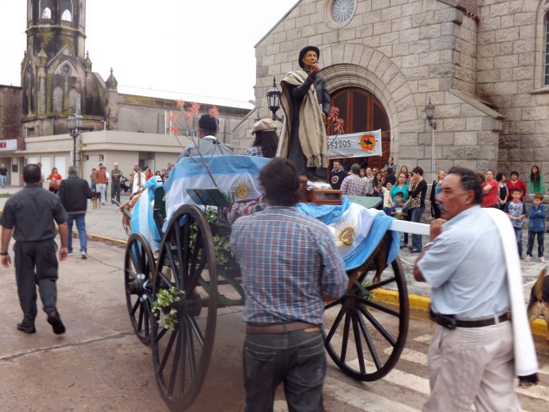 Suardi: Multitudinaria celebración por la canonización del Cura Brochero