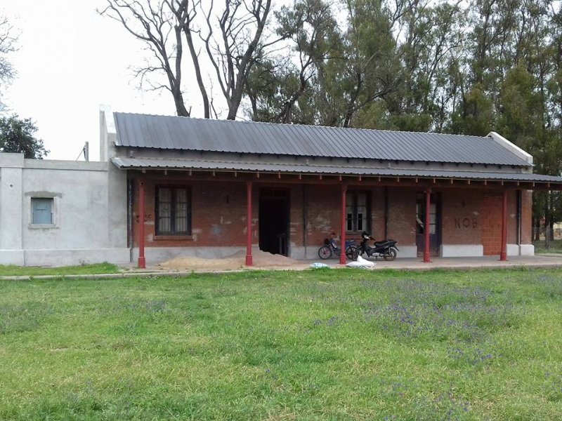 Restauran la estación del ferrocarril de Suardi