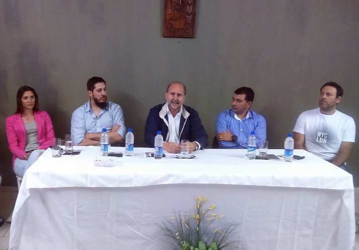 Perotti recorre el territorio para el armado 2017